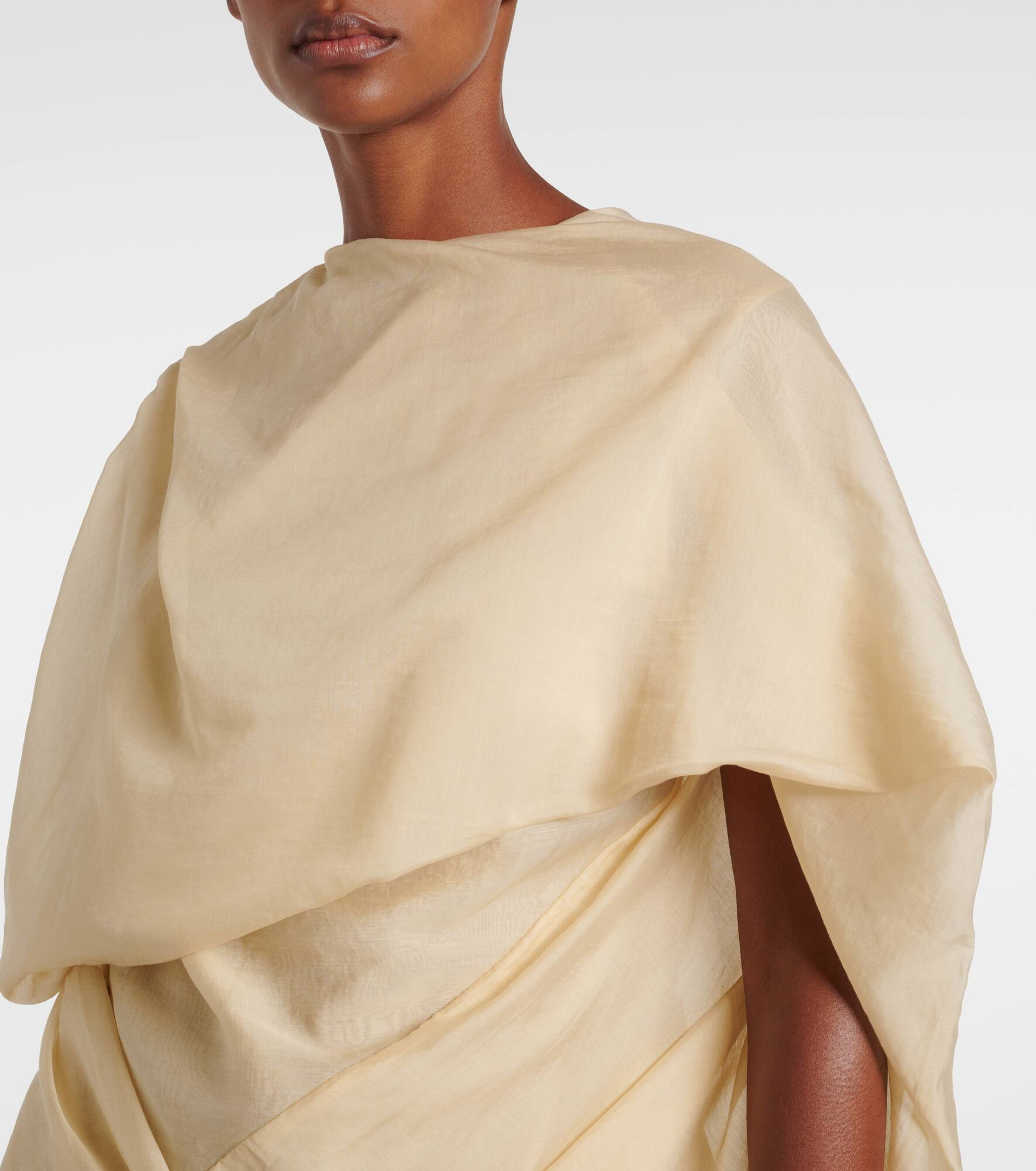 Draped asymmetric top - 4