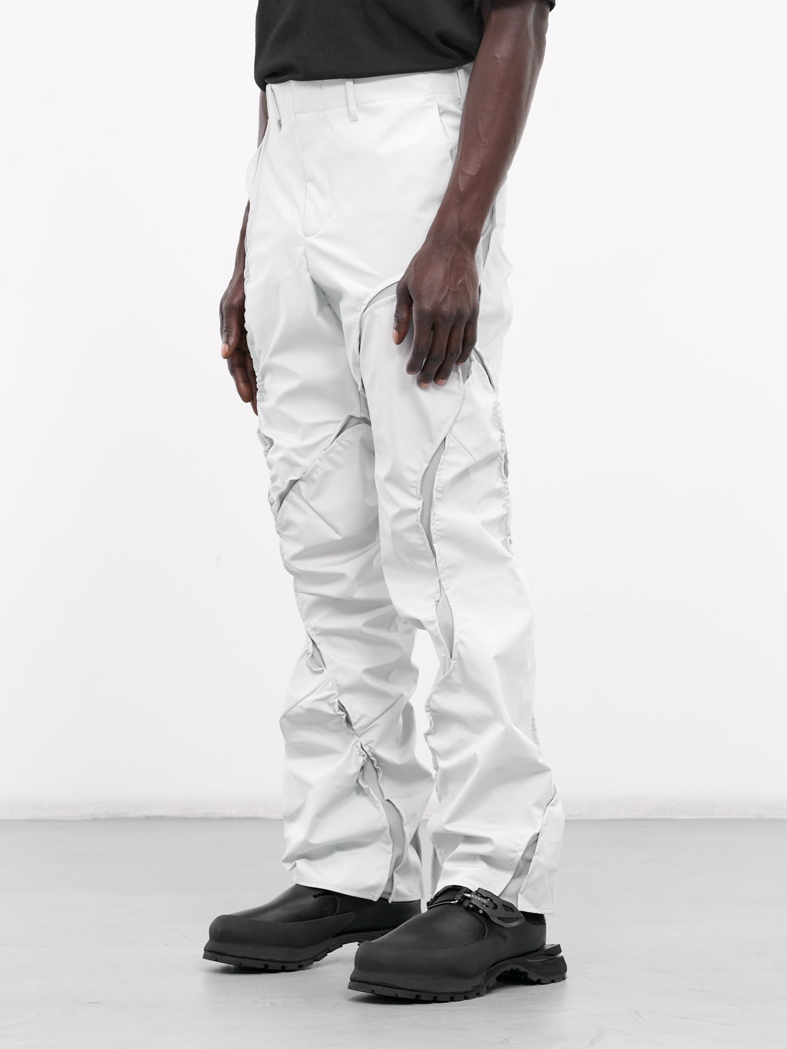 6.0 Technical Pants Left - 2