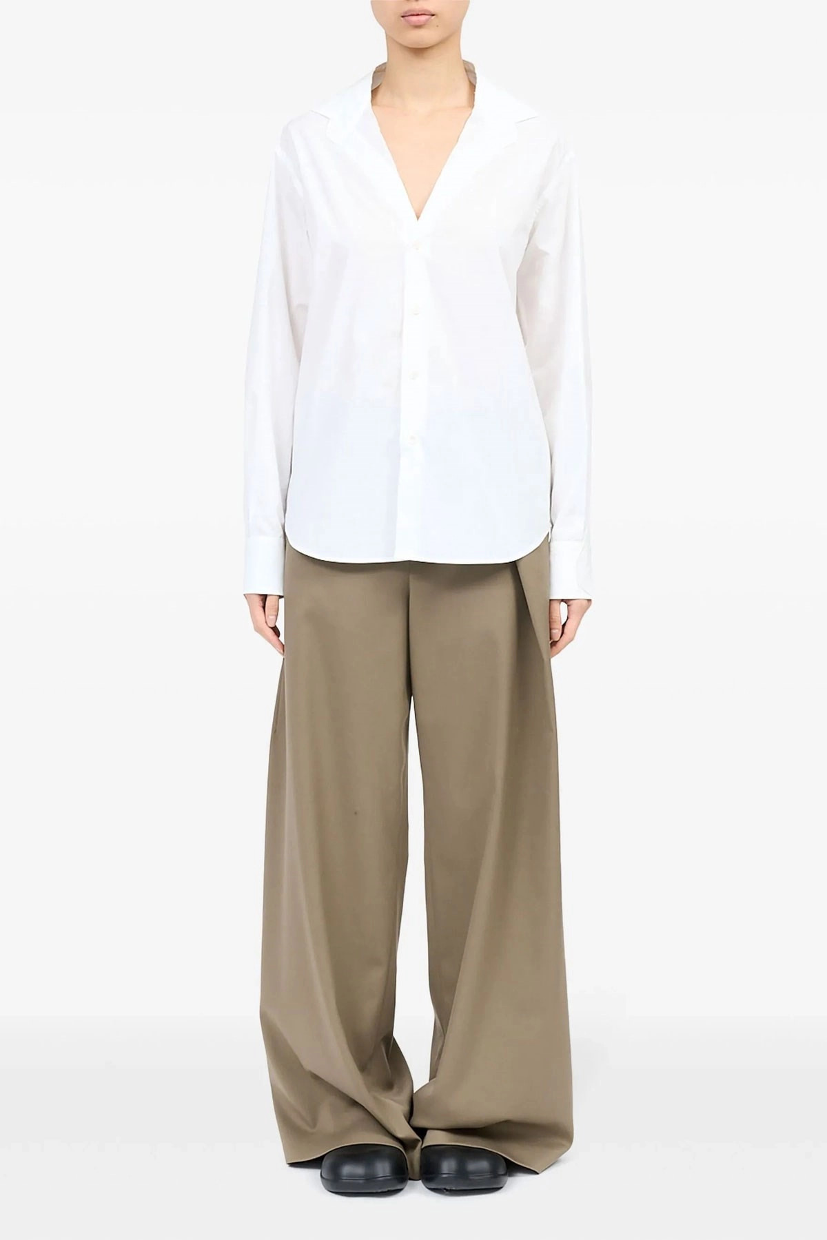 V-neck shirt - 2
