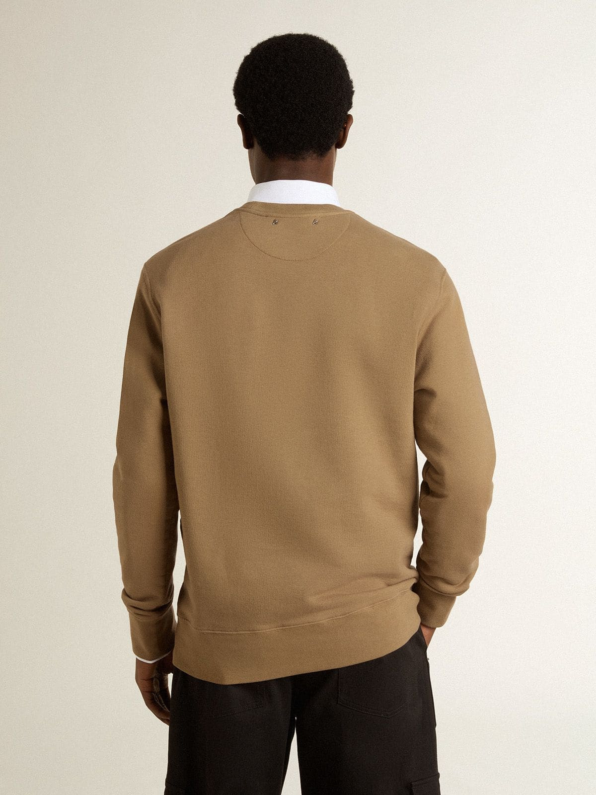 Men's beige cotton sweatshirt with print on the front - 4