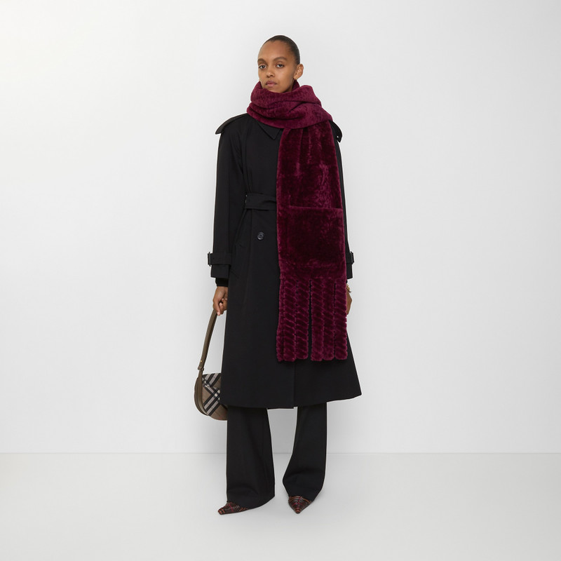 Burberry Shearling Scarf outlook