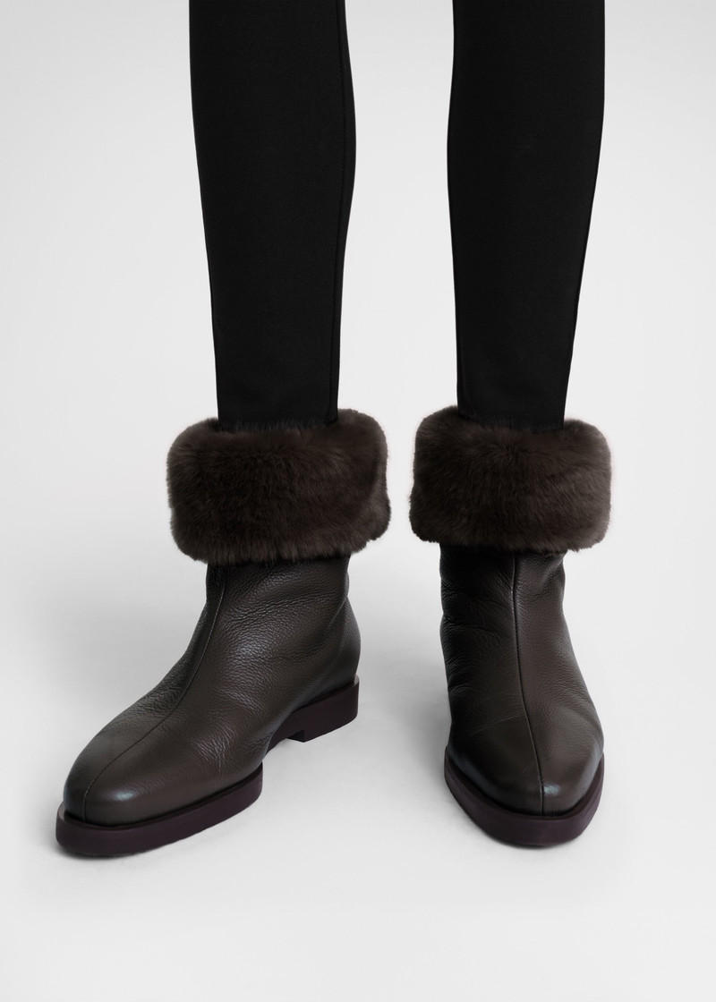 Totême The Off-Duty Boot dark brown outlook