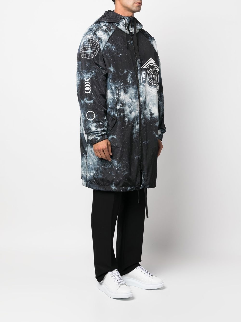 logo-print galaxy-patterned zip-up coat - 3