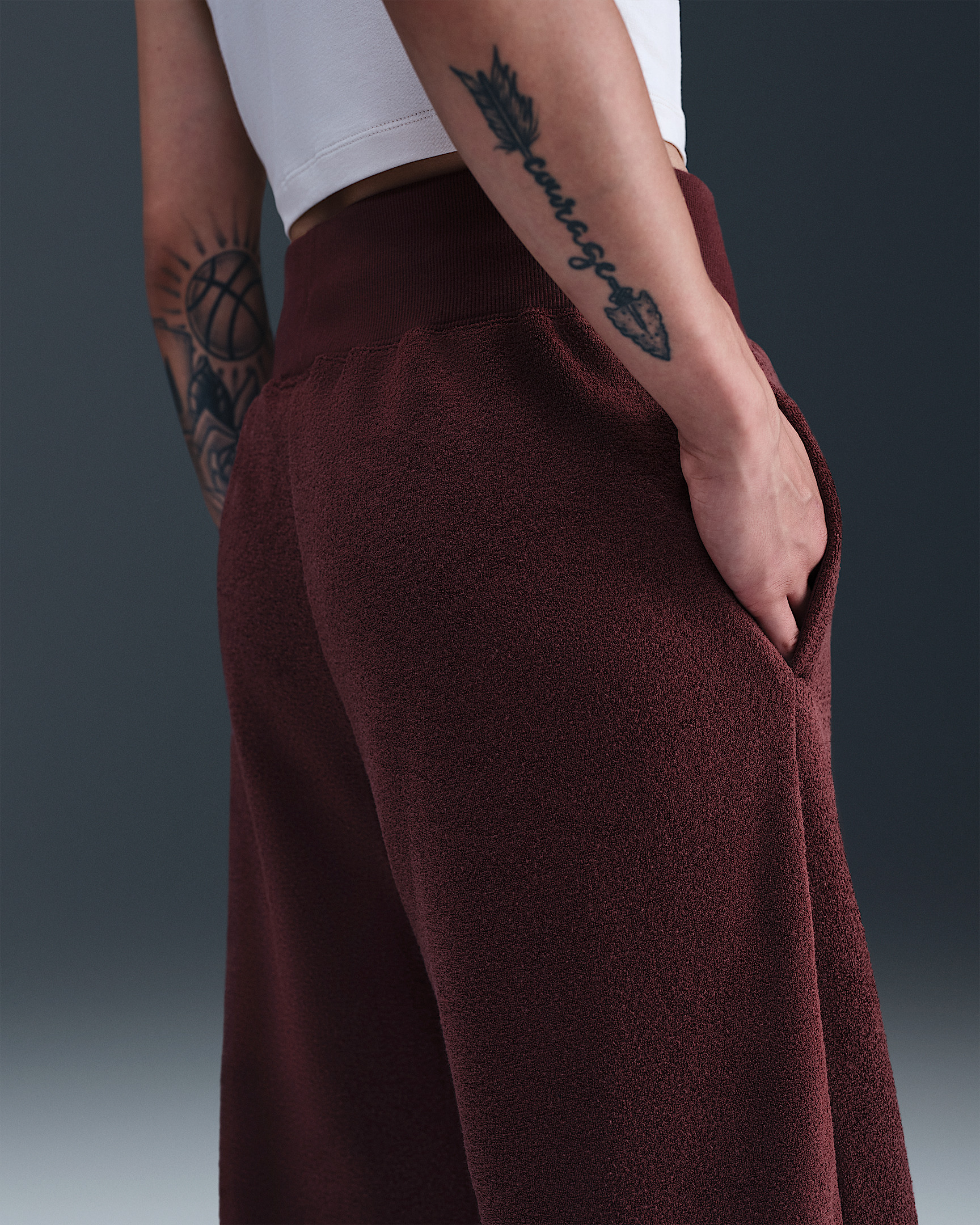 Nike Sportswear Phoenix Plush Women's High-Waisted Wide-Leg Cozy Fleece Pants - 3