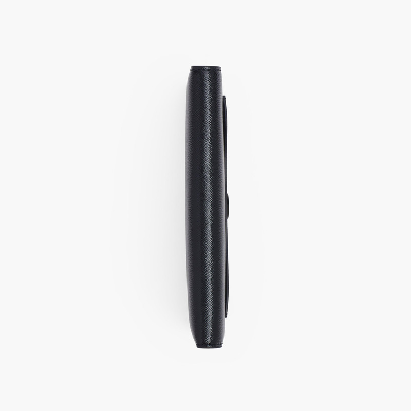 Marc Jacobs THE UTILITY SNAPSHOT LONG WALLET outlook