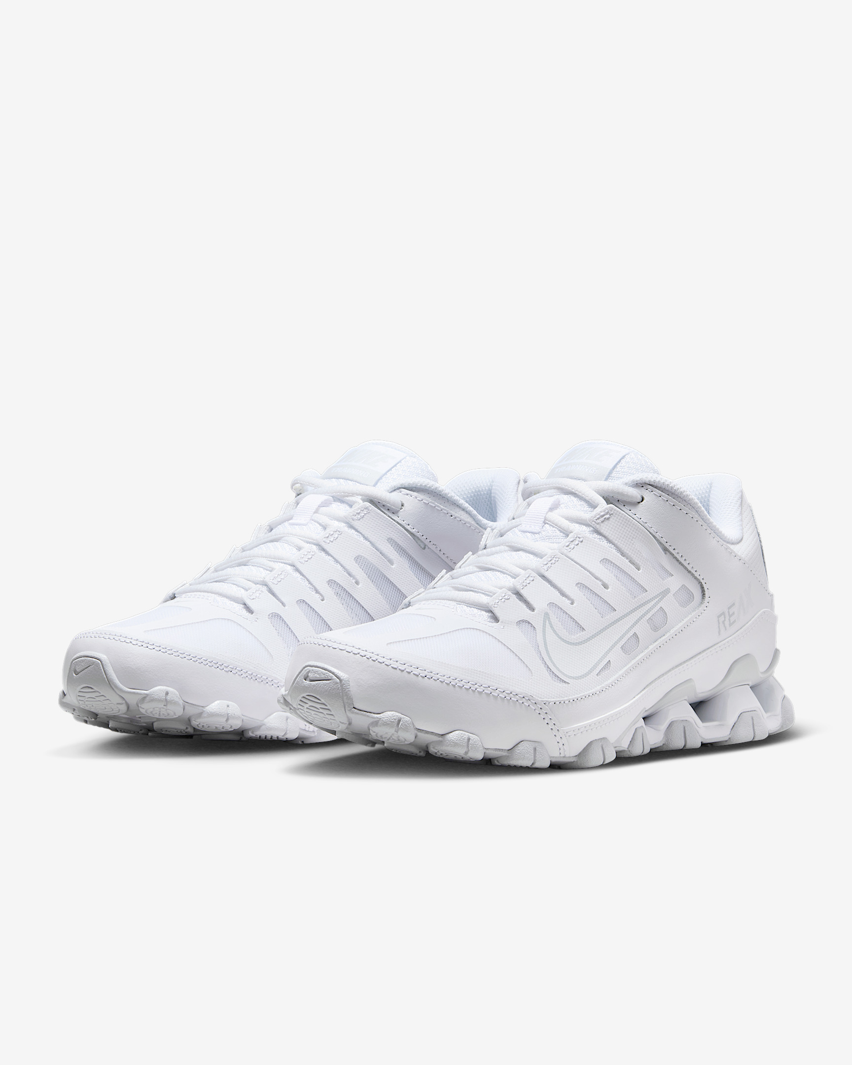 Nike Reax 8 TR Women's Workout Shoes - 5