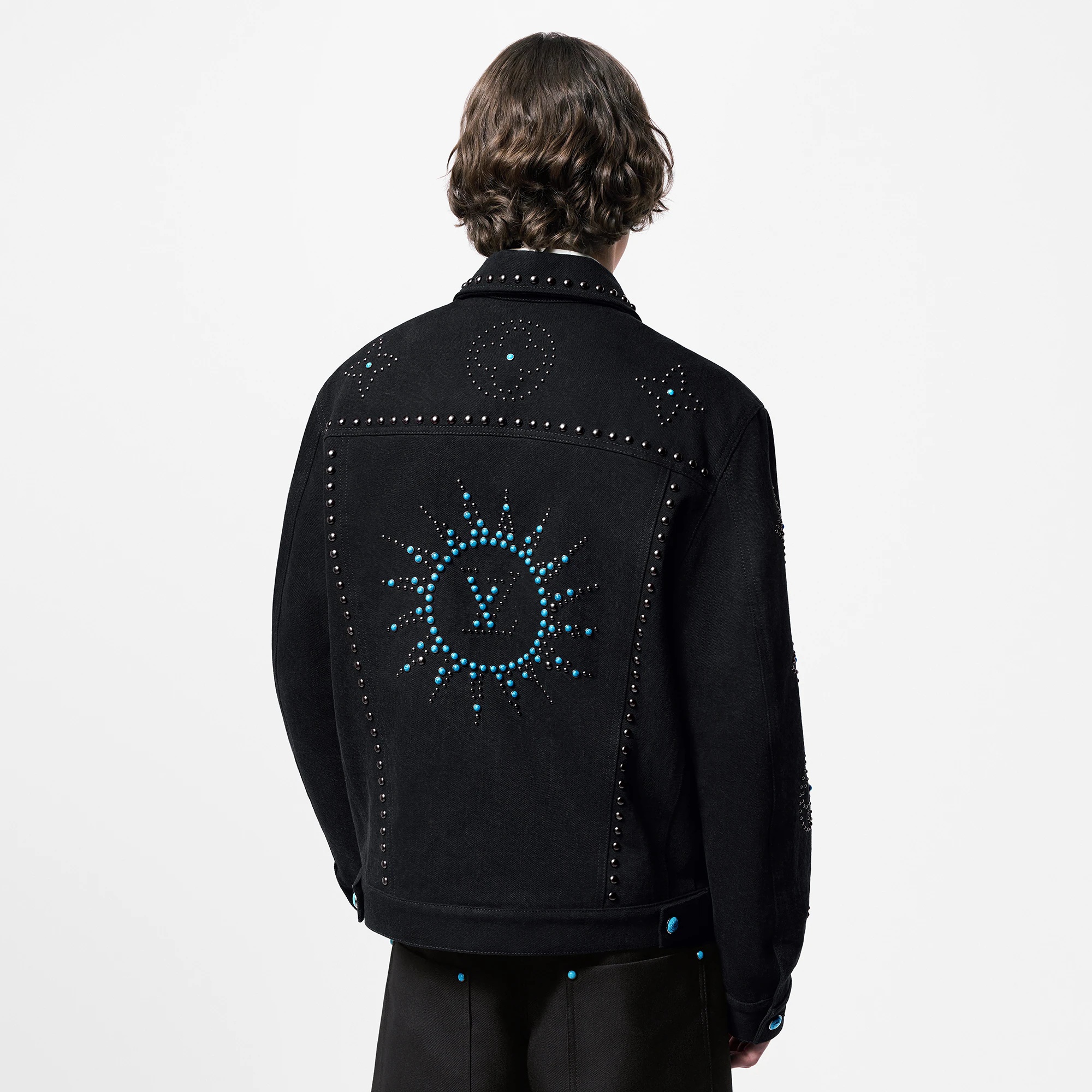 LOUIS VUITTON 刺繍デニムジャケット38 LOUIS VUITTON 刺繍デニムジャケット38