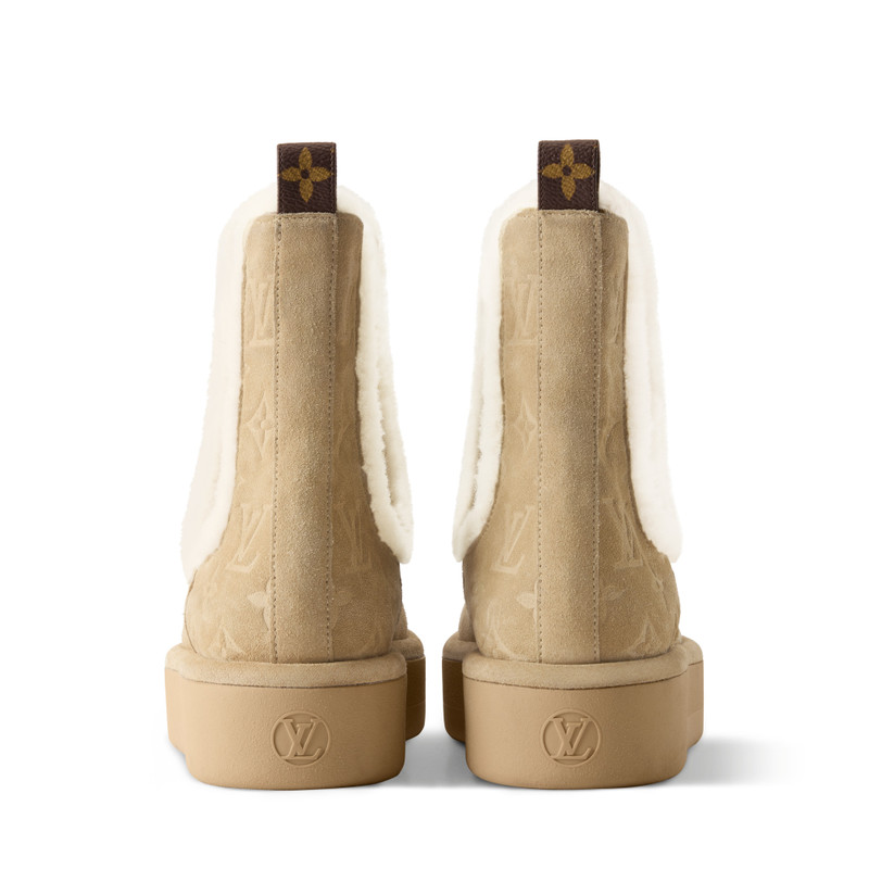 Louis Vuitton Aspen Chelsea Ankle Boot outlook