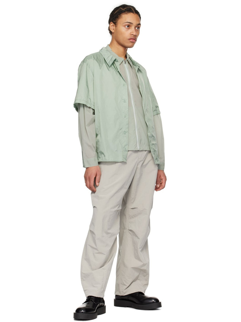 AMOMENTO Green Spread Collar Shirt outlook