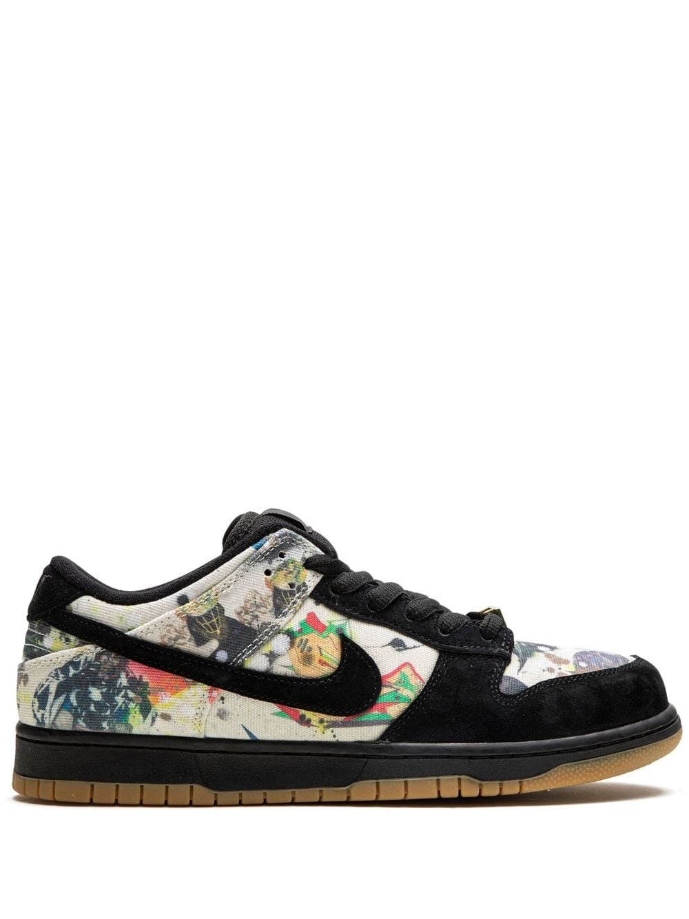 Sb dunk low fashion x supreme