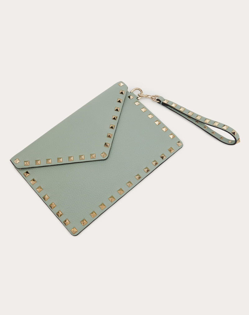 Valentino ROCKSTUD GRAINY CALFSKIN POUCH outlook