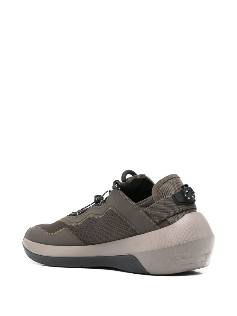 mesh sneakers 3