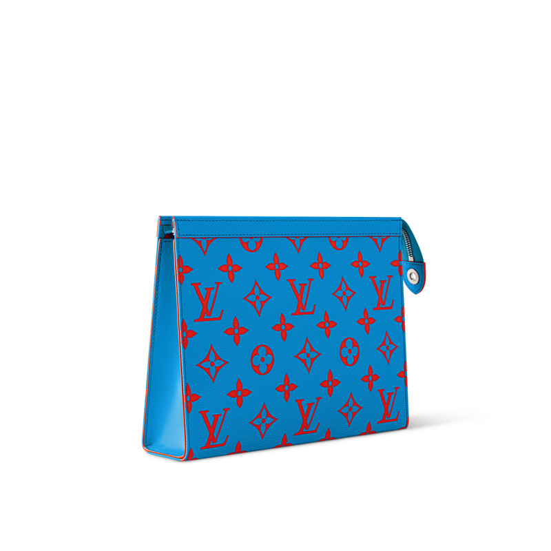 Louis Vuitton Pochette Voyage outlook