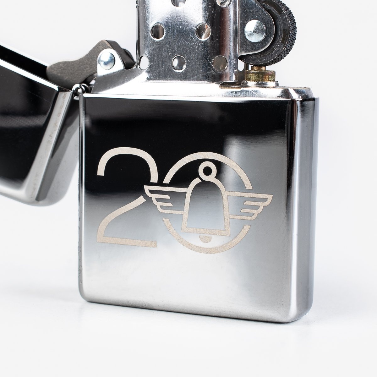 Iron Heart 20th Anniversary Zippo® - 3
