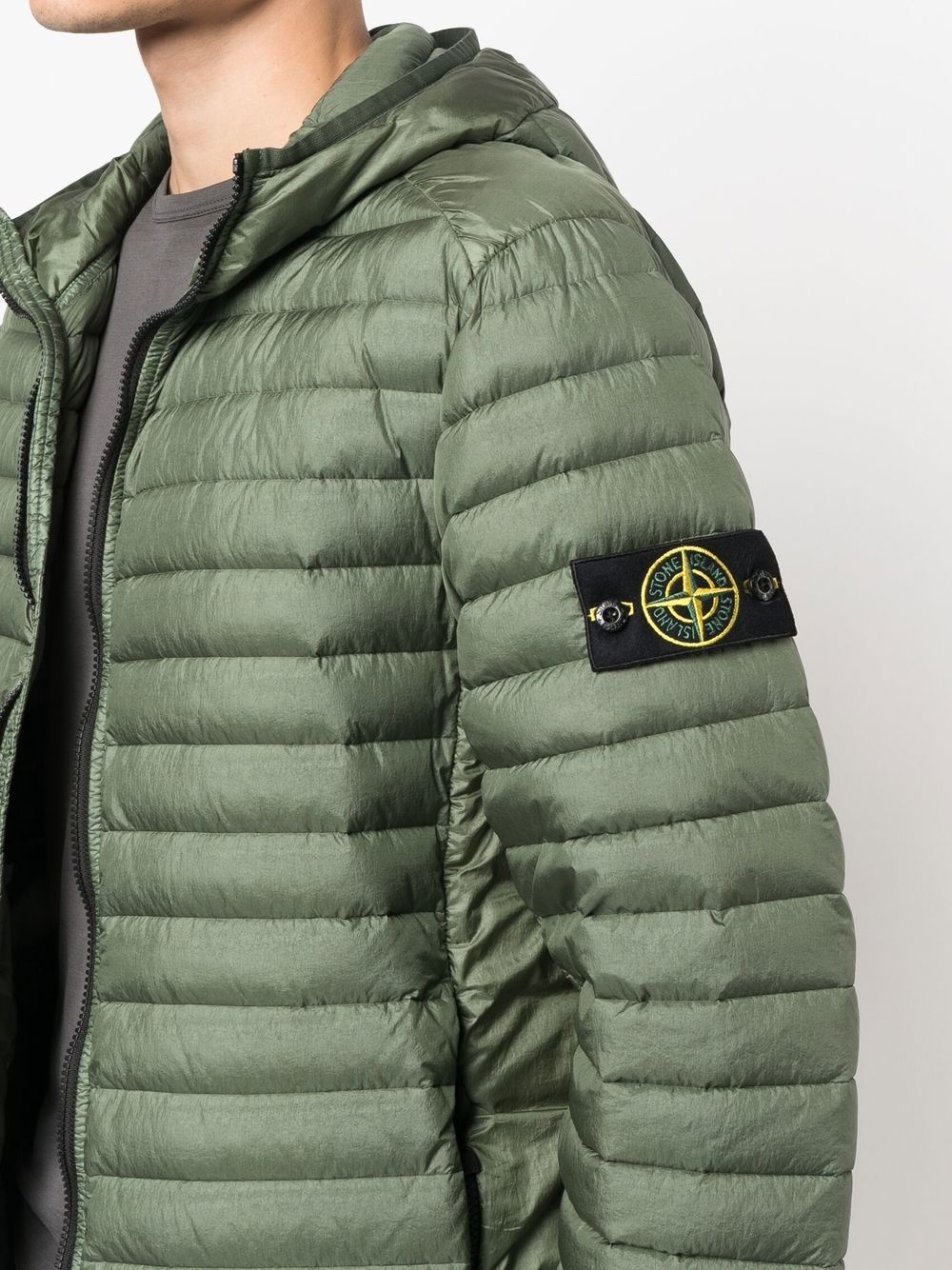 Compass-patch puffer jacket - 5