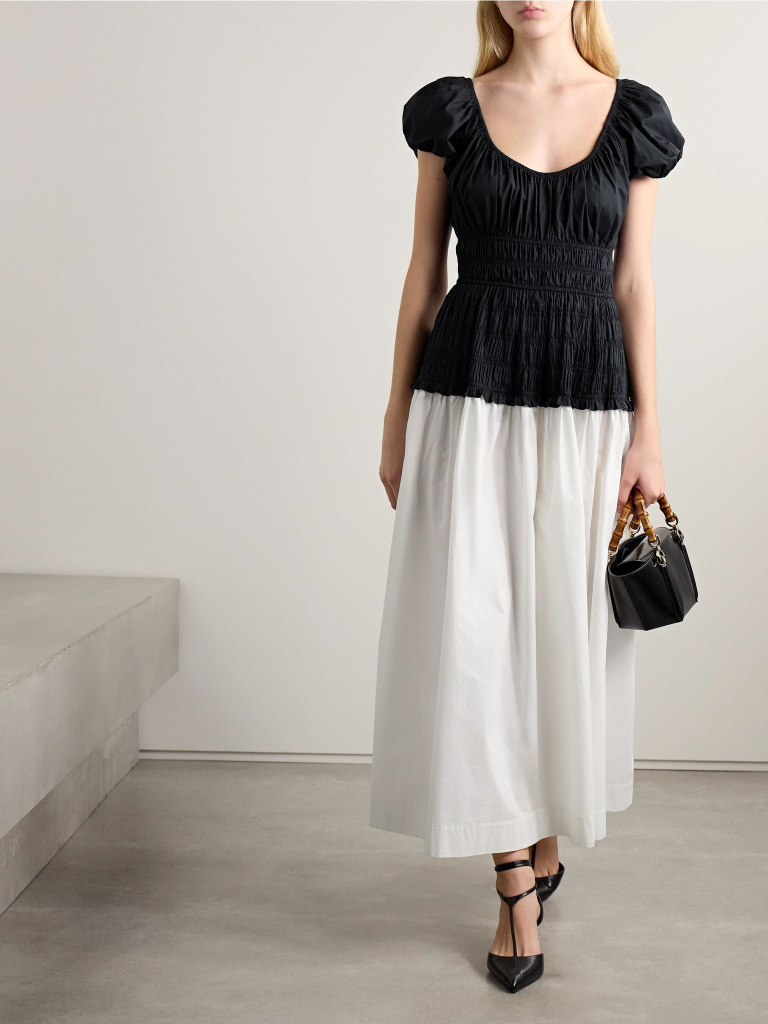 Enya two-tone ruched organic cotton-poplin midi dress Black - 2