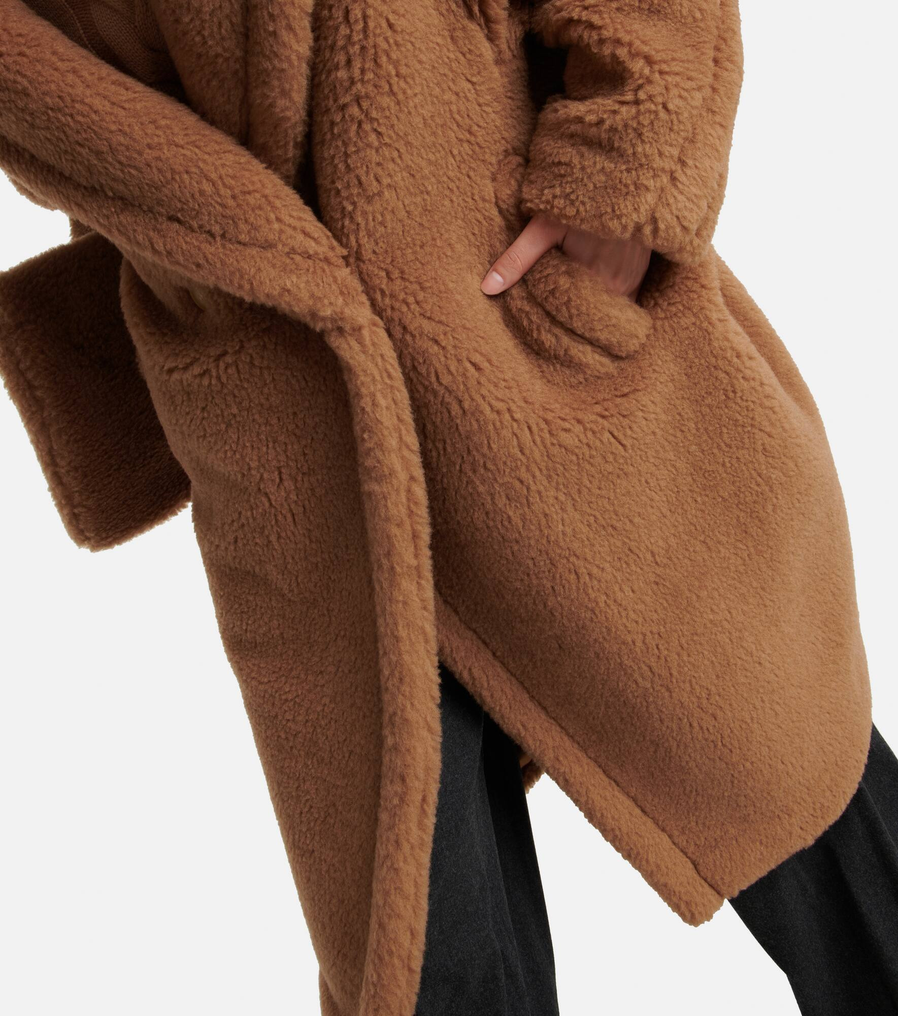Teddy Bear camel hair and silk coat - 5