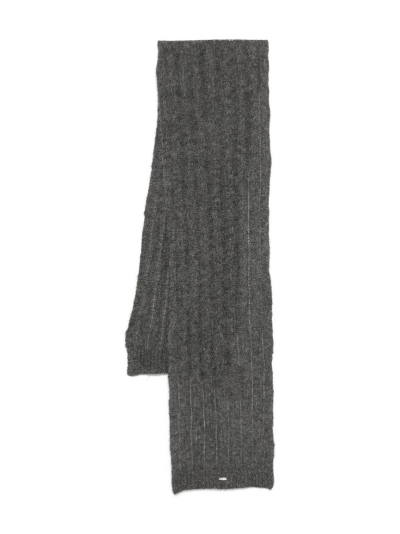 logo-plaque ribbed-knit scarf 1