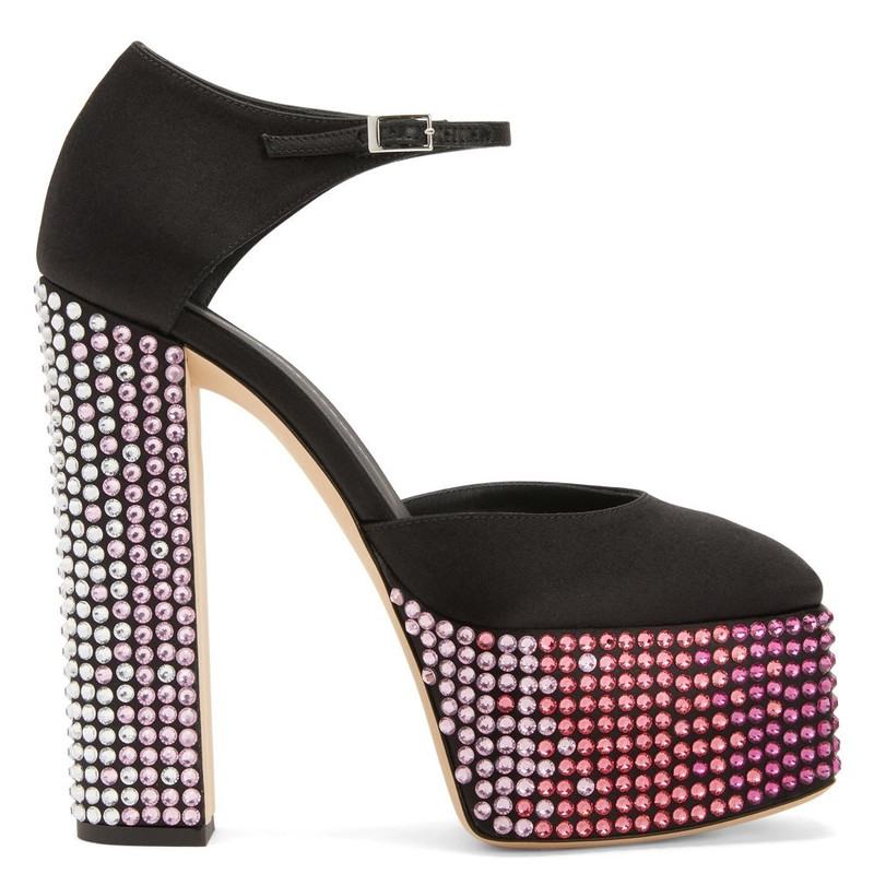 Bebe Strass 1
