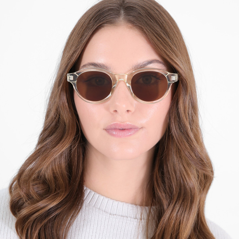 illesteva Medellin Sunglasses outlook