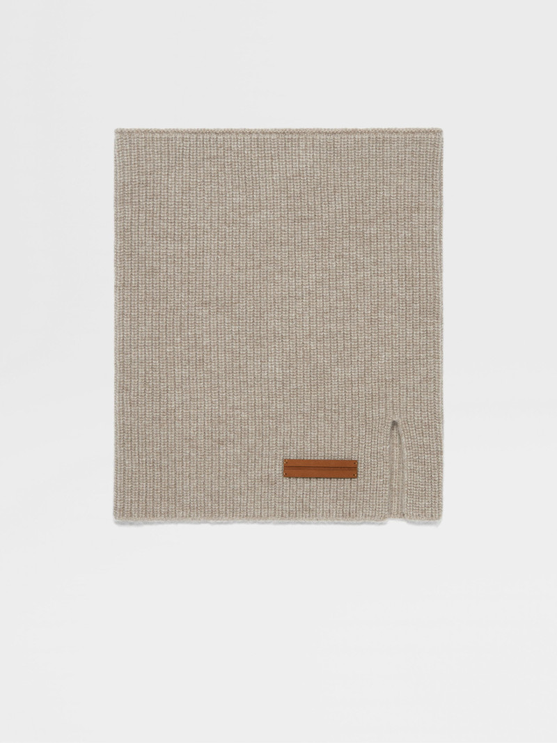 LIGHT TAUPE OASI CASHMERE NECK WARMER 1