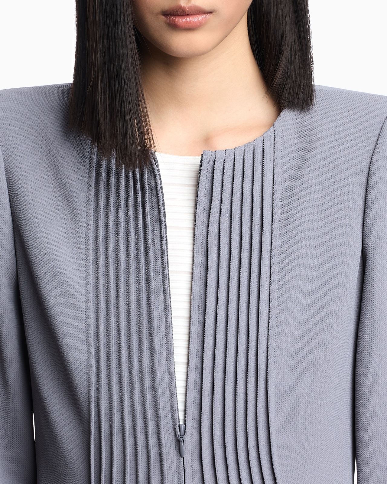 JACKET IN PLEATED FLUID ARMURE FABRIC - 5