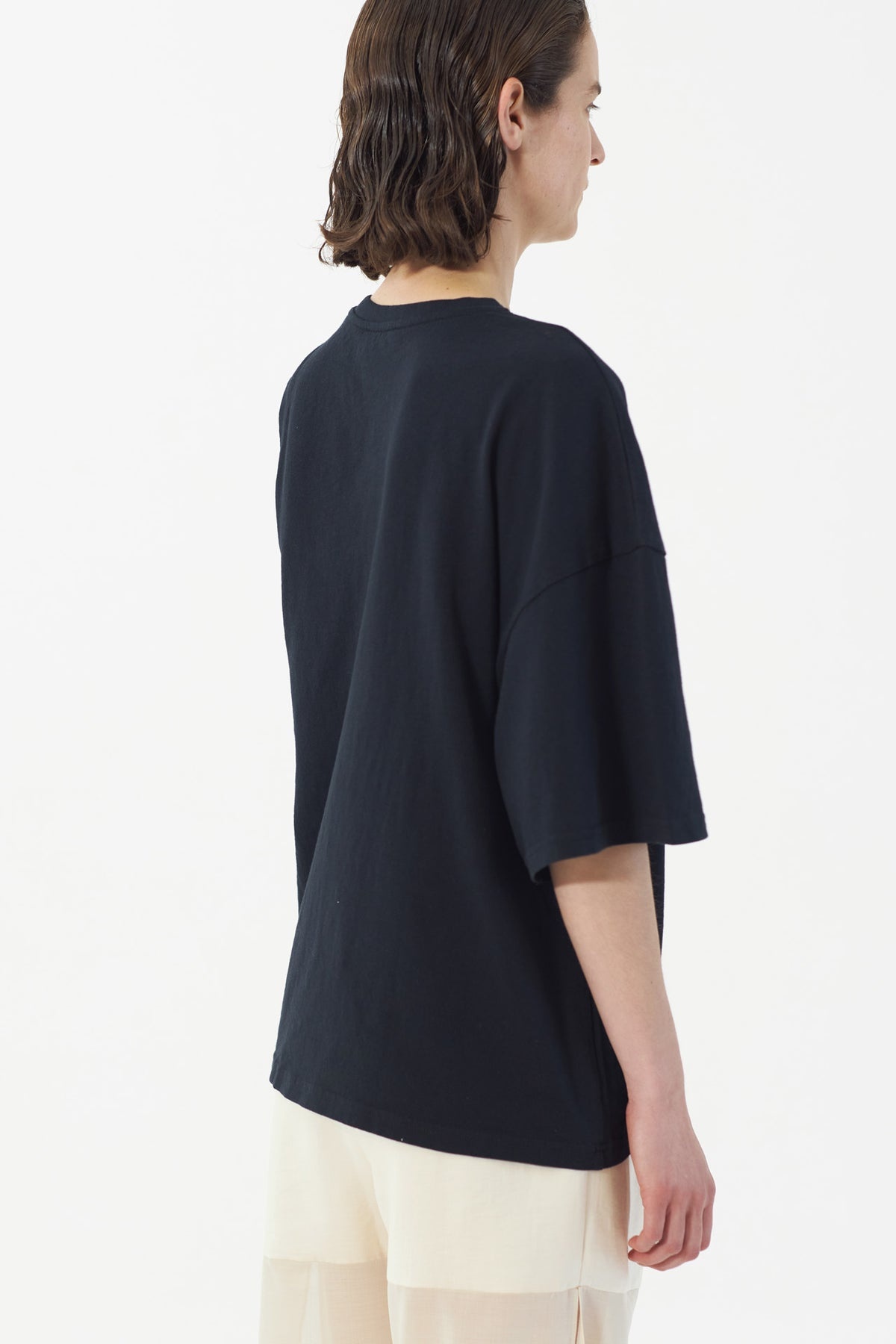 ORGANIC COTTON ONE-SLEEVE T-SHIRT BLACK - 4