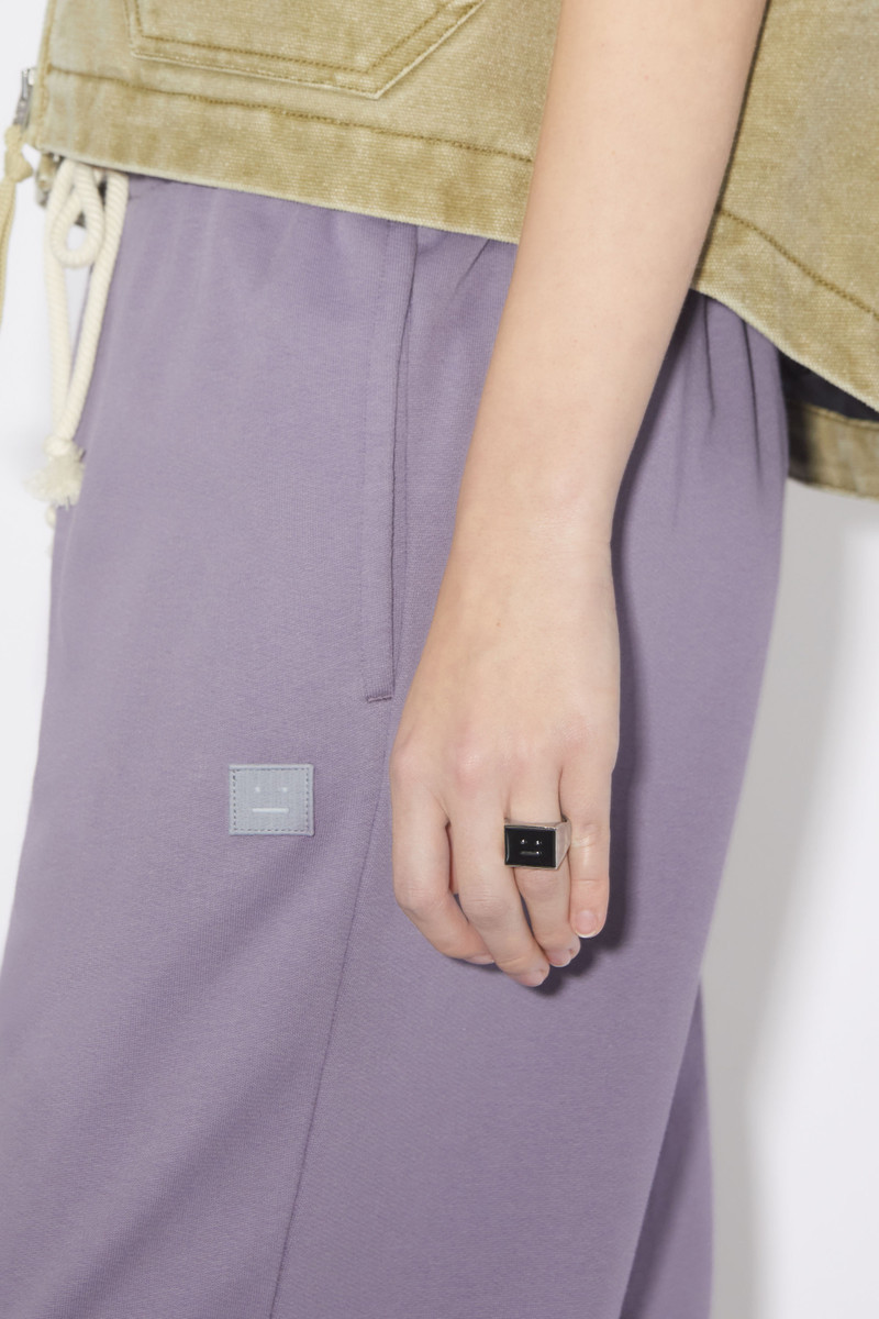 Acne Studios Face logo signet ring - Black outlook