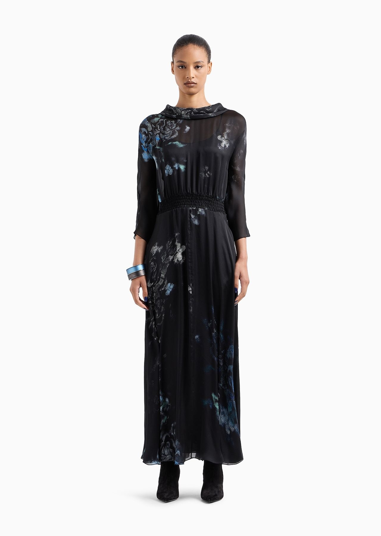 Silk charmeuse long dress in a floral print - 2