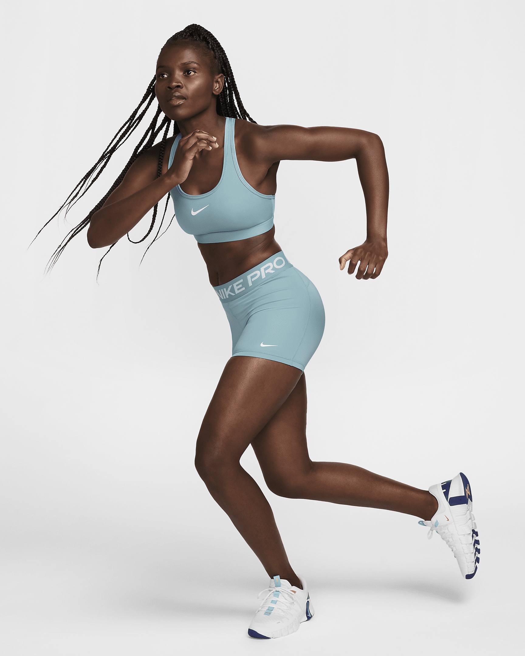 Nike Pro 365 Women's 5" Shorts - 6