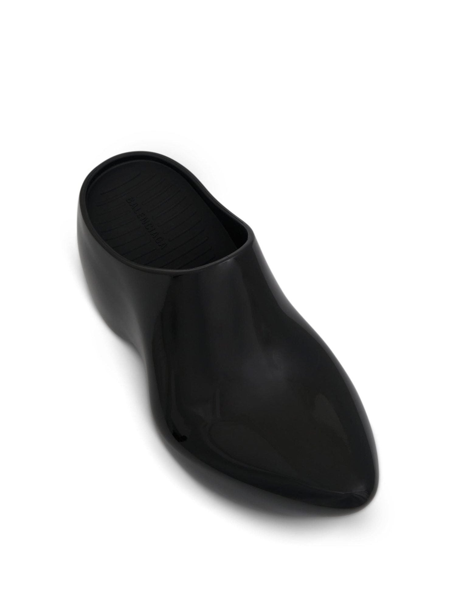 Technoclog Shinny Mule in Black - 4