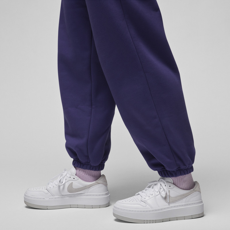 Women's Jordan Flight Fleece Pants 4