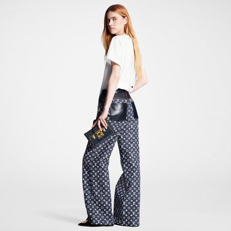 Monogram Accent Lavaliere T-Shirt 3