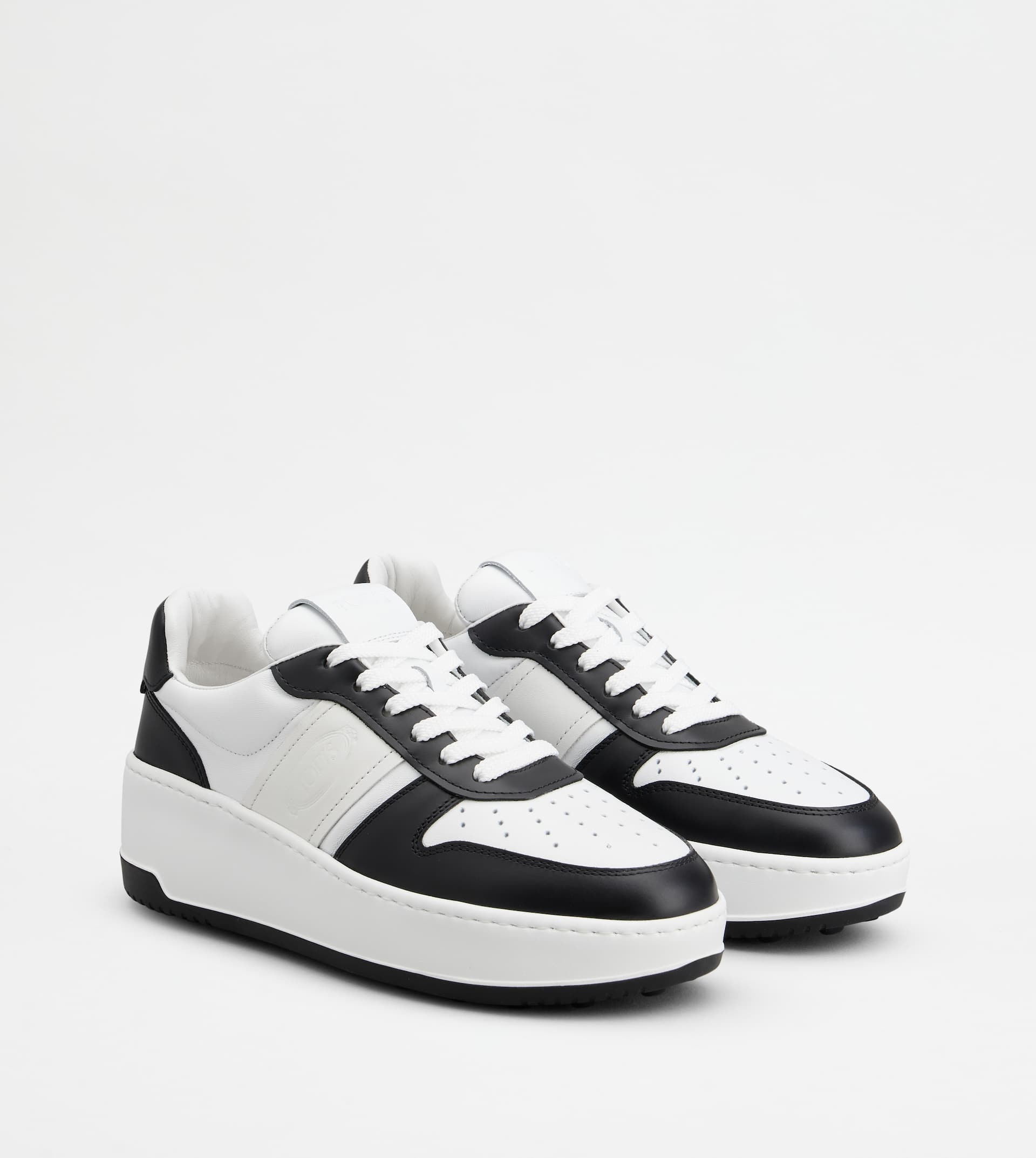 PLATFORM SNEAKERS IN LEATHER - WHITE, BLACK - 3
