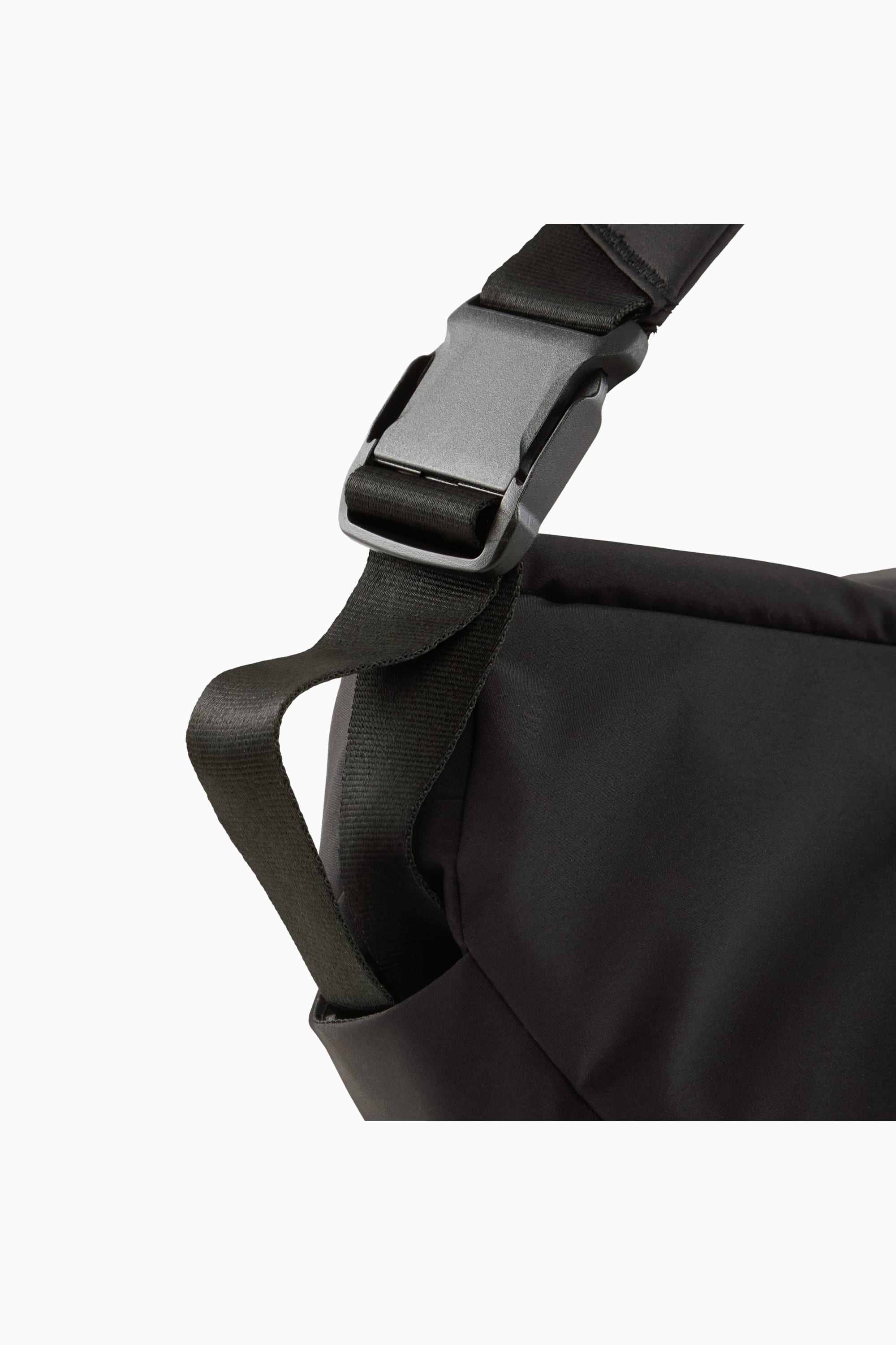 PUMA x HELIOT EMIL 13L Sling Bag - 6