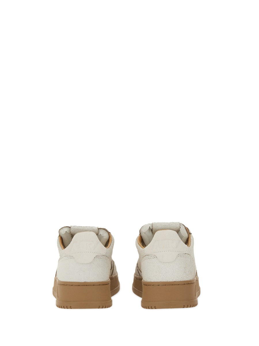 Medalist Low Sneaker - 4