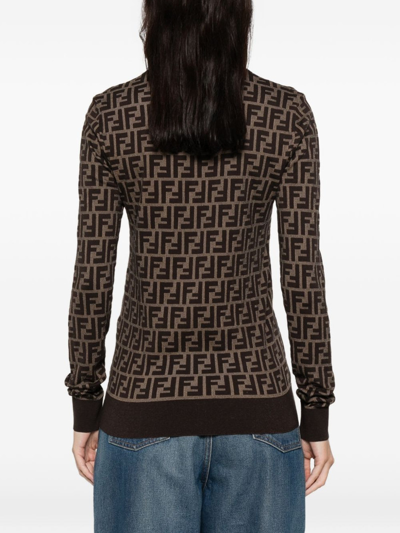 logo pattern sweater 4