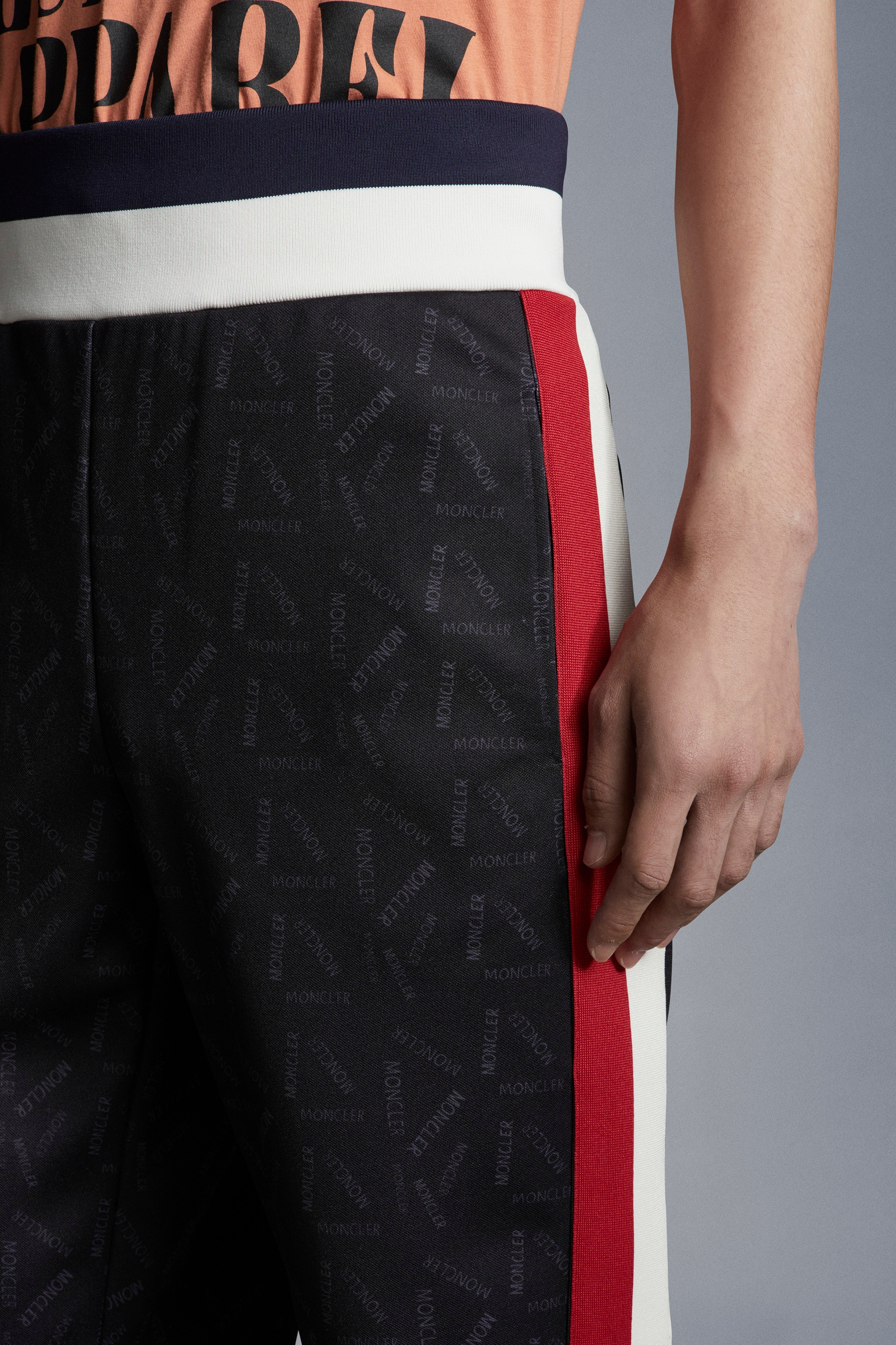 Bicolor Accent Sweatpants - 4
