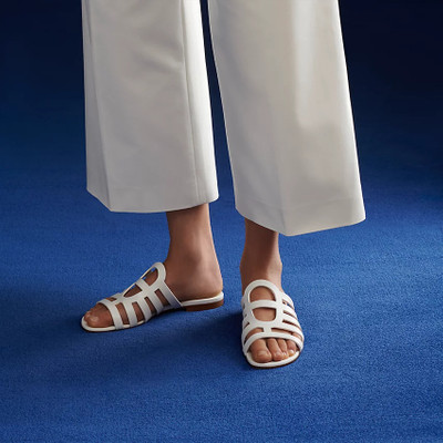 Hermès Camelia sandal outlook