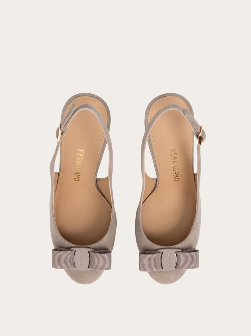 FERRAGAMO Vara bow slingback outlook