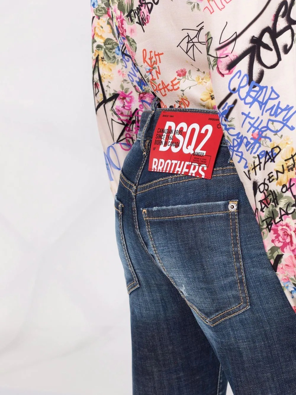 bleach-effect distressed kick-flare cropped jeans - 3