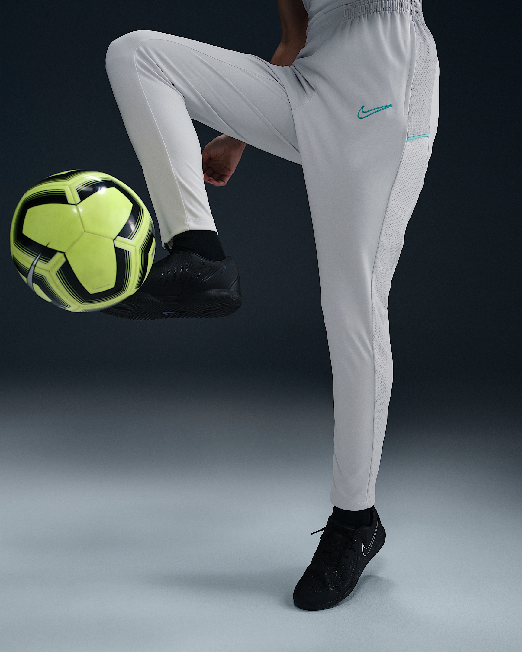Nike Academy Women's Dri-FIT Soccer Pants - 5