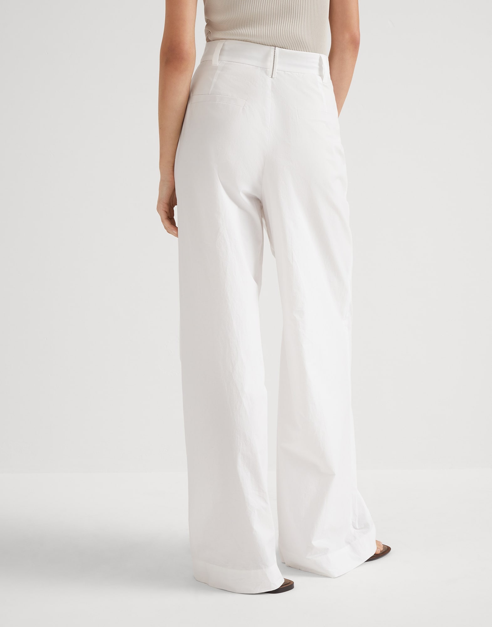Lightweight wrinkled cotton poplin baggy wide trousers with monili - 2