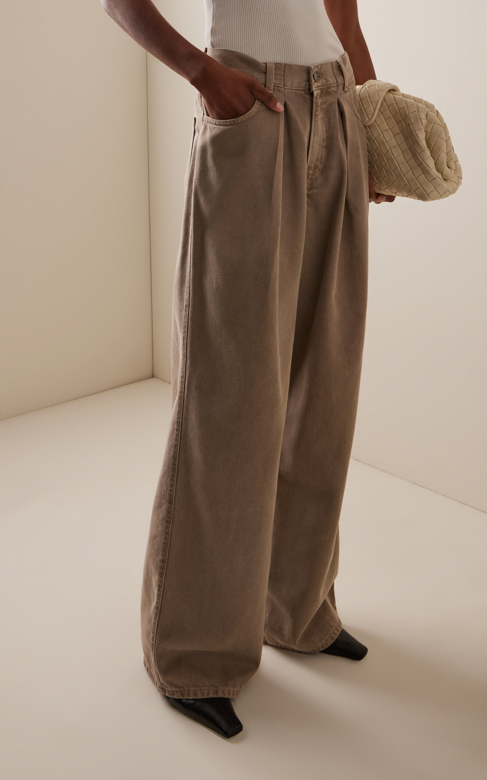 Candy Pleated Stretch Low-Rise Wide-Leg Jeans brown - 3