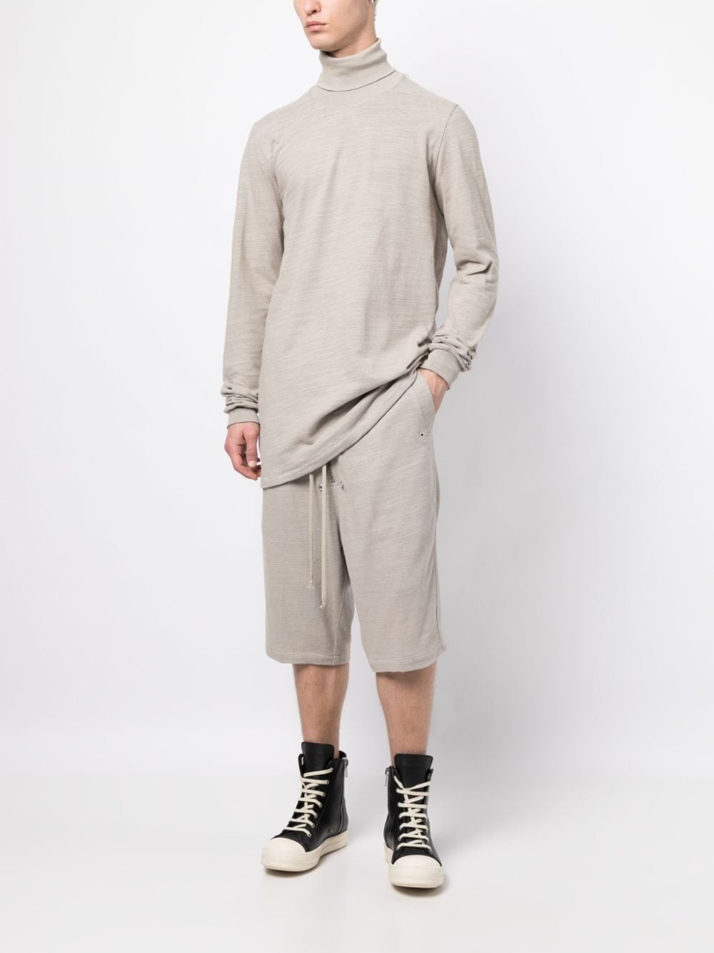 eyelet-detailing drop-crotch shorts - 2