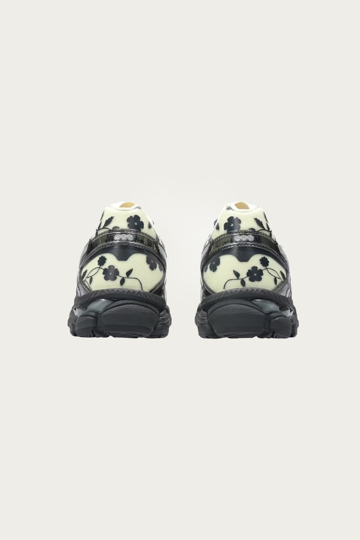 Gel-Cumulus 16 SSCB - Ivory/Black - 3