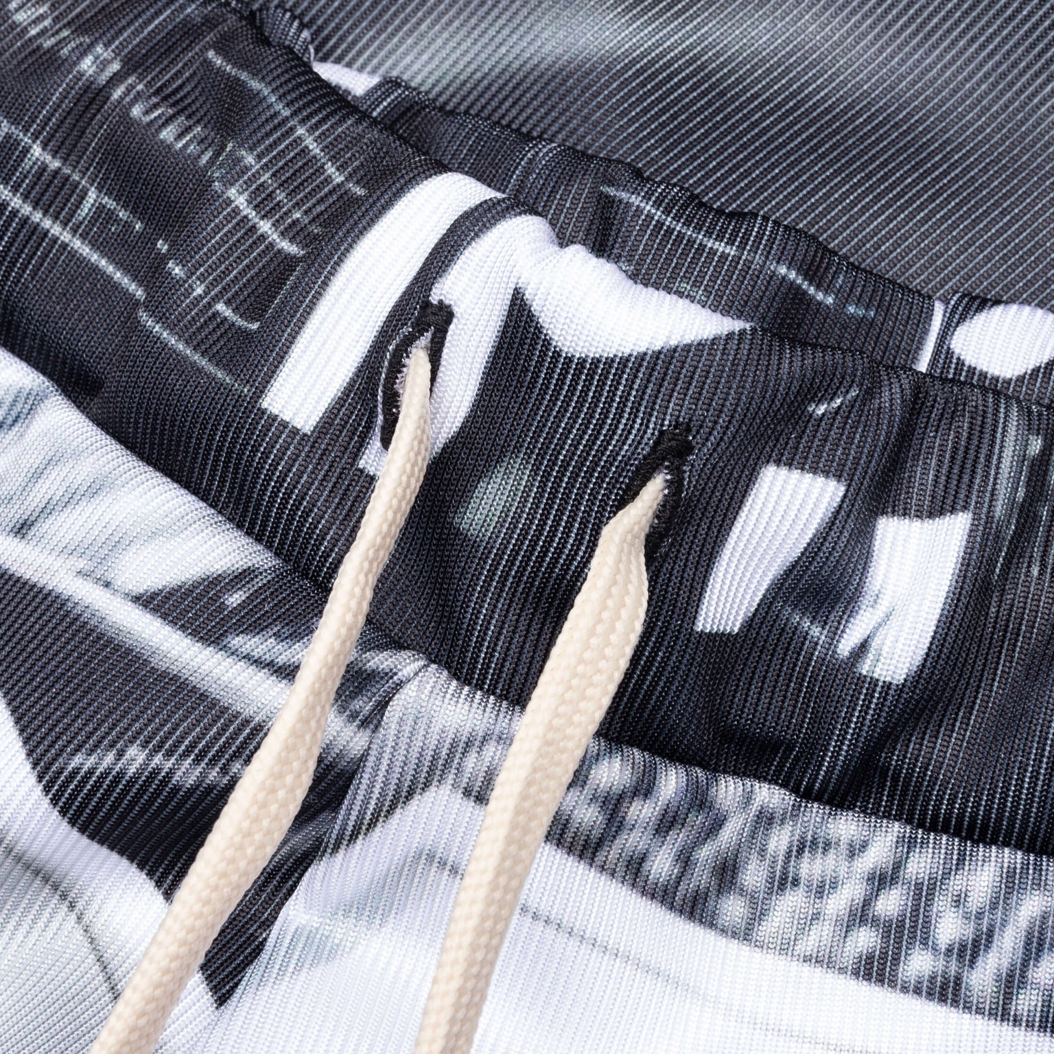FOOTBALL SHORTS - PRINT - 3