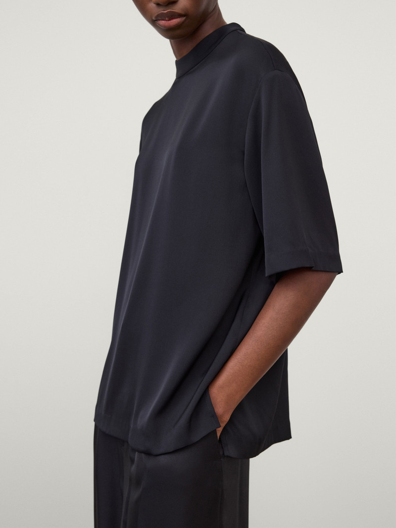 Oversized Round Neck T-Shirt 3