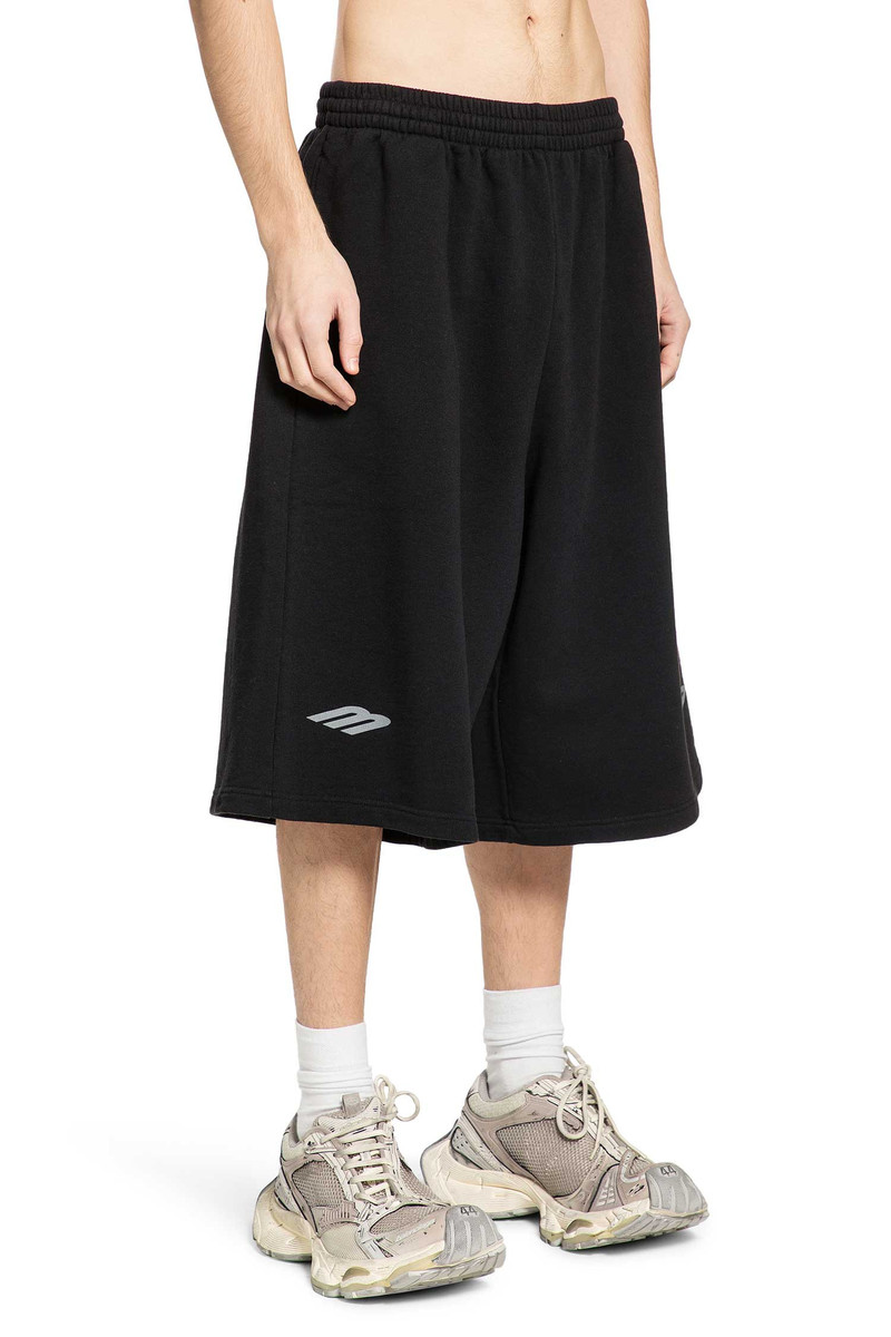 BALENCIAGA 3b Football Bermuda Shorts outlook