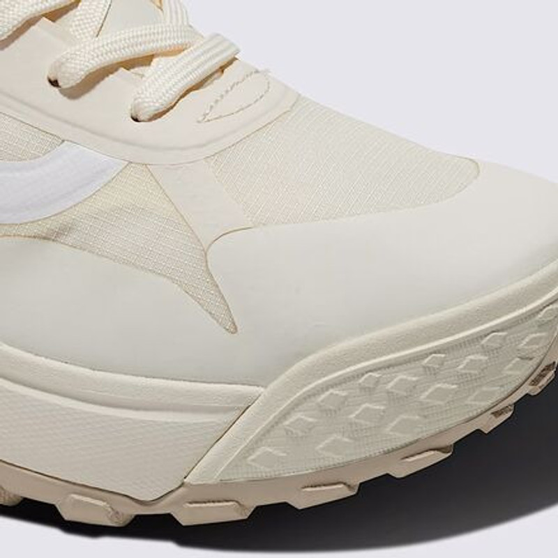 Vans MTE Crosspath Shoe outlook